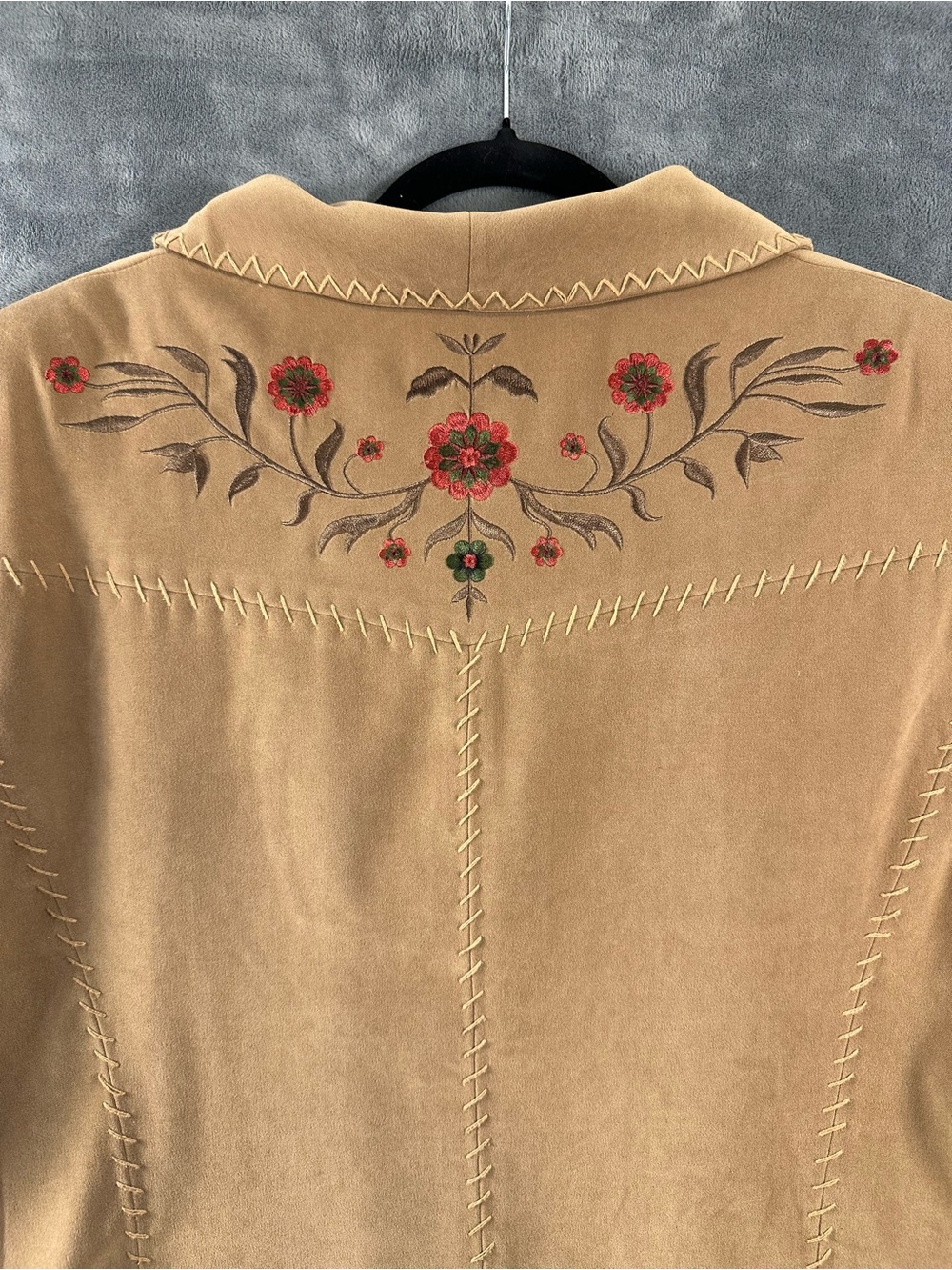 Susan Graver Camel Faux Suede Embroidered Pocket Vintage Blazer - Picture 7 of 10